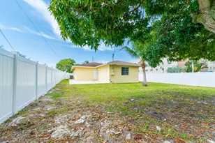 289 SW 3rd Ct, Deerfield Beach, FL 33441 - Photo 29