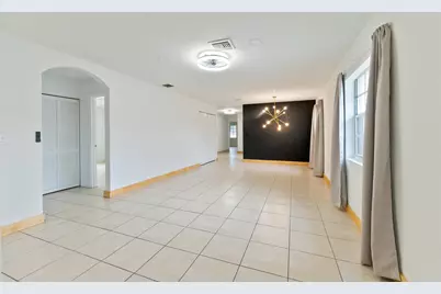 289 SW 3rd Court, Deerfield Beach, FL 33441 - Photo 3