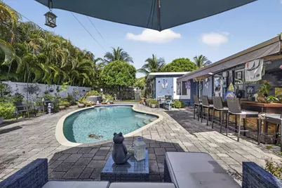 240 Gregory Road, West Palm Beach, FL 33405 - Photo 9