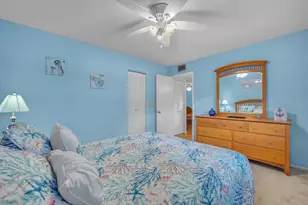 210 Lake Evelyn Dr, West Palm Beach, FL 33411 - Photo 19