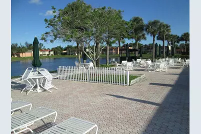 210 Lake Evelyn Drive, West Palm Beach, FL 33411 - Photo 33