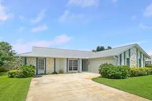 5209 Eagle Dr, Fort Pierce, FL 34951 - Photo 1