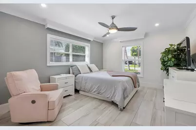 725 NE 36th Street, Boca Raton, FL 33431 - Photo 17