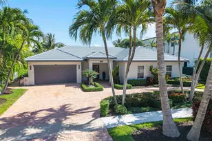 725 NE 36th St, Boca Raton, FL 33431 - Photo 5