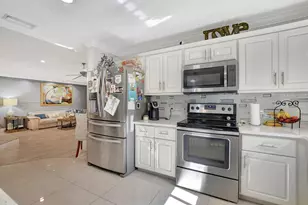 20936 Concord Green Dr E, Boca Raton, FL 33433 - Photo 11