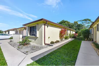 20936 Concord Green Drive E, Boca Raton, FL 33433 - Photo 3