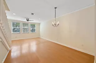 770 Millbrae Ct, West Palm Beach, FL 33401 - Photo 9