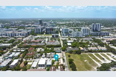640 NE 8th Avenue, Fort Lauderdale, FL 33304 - Photo 17