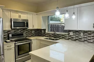 5003 SW 135th Way, Miramar, FL 33027 - Photo 5