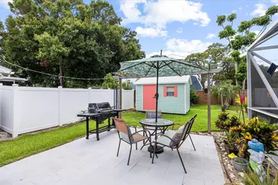 215 19th Avenue, Vero Beach, FL 32962 - Photo 31