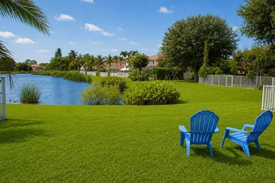 6461 Willoughby Circle, Lake Worth, FL 33463 - Photo 33