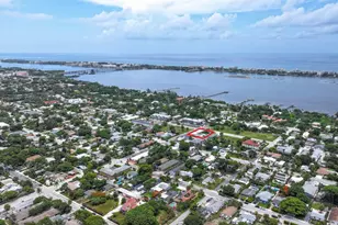 1001 S Federal Hwy, Lake Worth Beach, FL - Photo 1