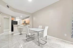 732 SW 106th Ave, Pembroke Pines, FL 33025 - Photo 17