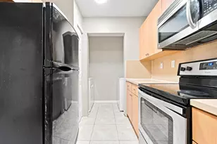 732 SW 106th Ave, Pembroke Pines, FL 33025 - Photo 13