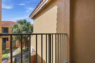 732 SW 106th Ave, Pembroke Pines, FL 33025 - Photo 25