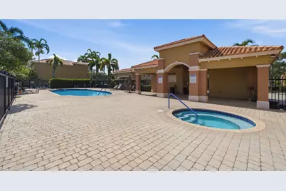 732 SW 106th Avenue #2011, Pembroke Pines, FL 33025 - Photo 37