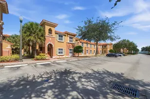 732 SW 106th Ave, Pembroke Pines, FL 33025 - Photo 5