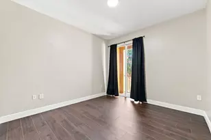 732 SW 106th Ave, Pembroke Pines, FL 33025 - Photo 21