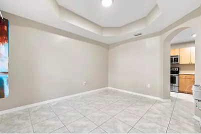 732 SW 106th Avenue #2011, Pembroke Pines, FL 33025 - Photo 9