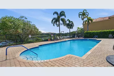 732 SW 106th Avenue #2011, Pembroke Pines, FL 33025 - Photo 31
