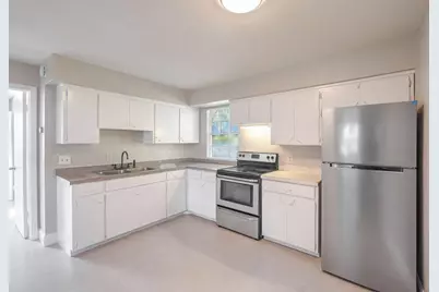 3147 Naylor Terrace, Fort Pierce, FL 34982 - Photo 5