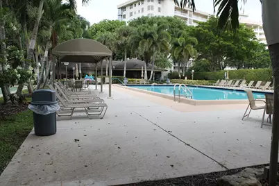 3520 Oaks Way #607, Pompano Beach, FL 33069 - Photo 35