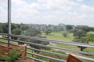 3520 Oaks Way, Pompano Beach, FL 33069 - Photo 33