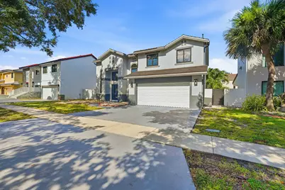19242 NW 89th Avenue, Hialeah, FL 33018 - Photo 3