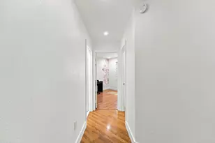 19242 NW 89th Ave, Hialeah, FL 33018 - Photo 29