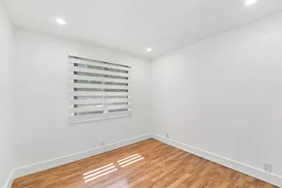 19242 NW 89th Avenue, Hialeah, FL 33018 - Photo 27
