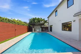 19242 NW 89th Ave, Hialeah, FL 33018 - Photo 43