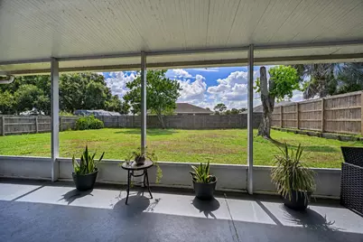 4703 Myrtle Drive, Fort Pierce, FL 34982 - Photo 27