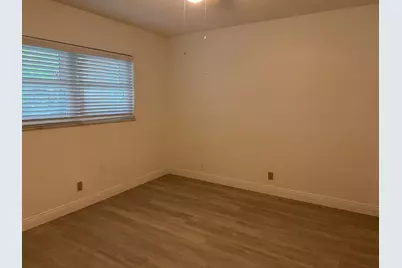 1035 Country Club Drive #303, Margate, FL 33063 - Photo 13