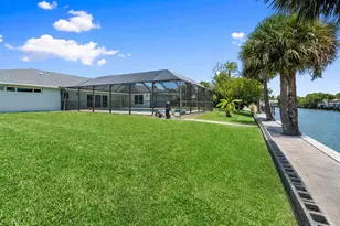 1709 Rio Vista Dr, Fort Pierce, FL 34949 - Photo 17