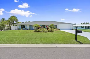 1709 Rio Vista Dr, Fort Pierce, FL 34949 - Photo 3
