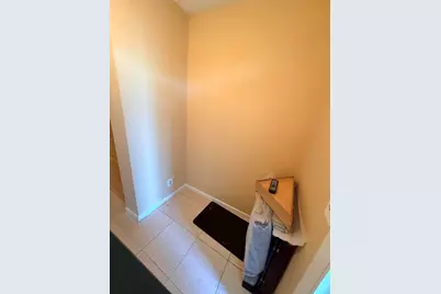 7640 NW 18th Street #104, Margate, FL 33063 - Photo 3