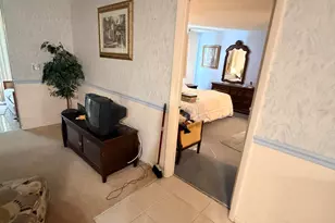 7640 NW 18th St, Margate, FL 33063 - Photo 11