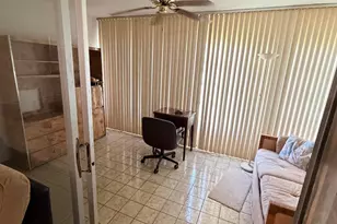 7640 NW 18th St, Margate, FL 33063 - Photo 17