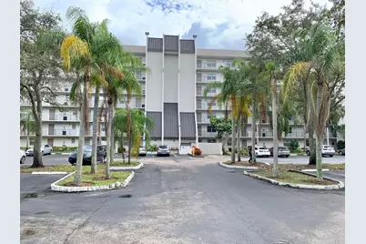 3100 W Rolling Hills Circle #309, Davie, FL 33328 - Photo 1