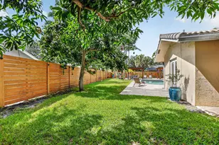 32 SW 14th Ave, Boca Raton, FL 33486 - Photo 73