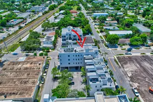 111 SE 2nd St, Delray Beach, FL 33444 - Photo 33