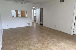 1200 SW 124th Terrace, Pembroke Pines, FL 33027 - Photo 5