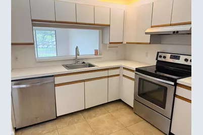1200 SW 124th Terrace #209O, Pembroke Pines, FL 33027 - Photo 3