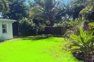 356 Orange Way, West Palm Beach, FL 33405 - Photo 17