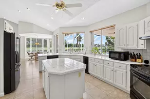 10192 Shireoaks Ln, Boca Raton, FL 33498 - Photo 23