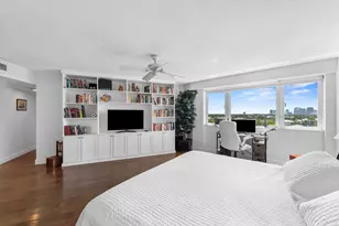 3000 Holiday Dr, Fort Lauderdale, FL 33316 - Photo 7