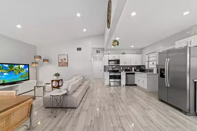 371 Kentucky Avenue, Fort Lauderdale, FL 33312 - Photo 5