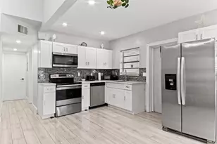 371 Kentucky Ave, Fort Lauderdale, FL 33312 - Photo 3