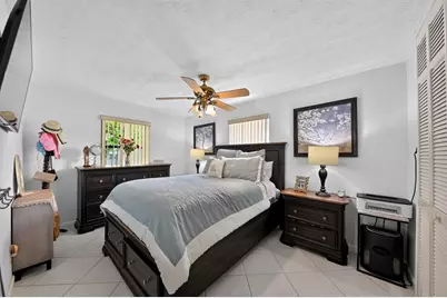 5826 Churchill Court, West Palm Beach, FL 33405 - Photo 11