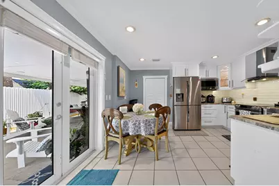 5826 Churchill Court, West Palm Beach, FL 33405 - Photo 7
